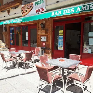 ** Hotel Du Bourg France